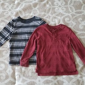 2-PIECE BUNDLE Cat & Jack 4T longsleeved T-shirts